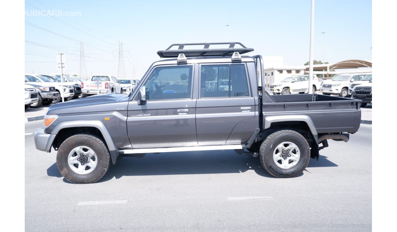 تويوتا لاند كروزر بيك آب DIESEL RIGHT HAND DRIVE 4.5L DOUBLE CAB