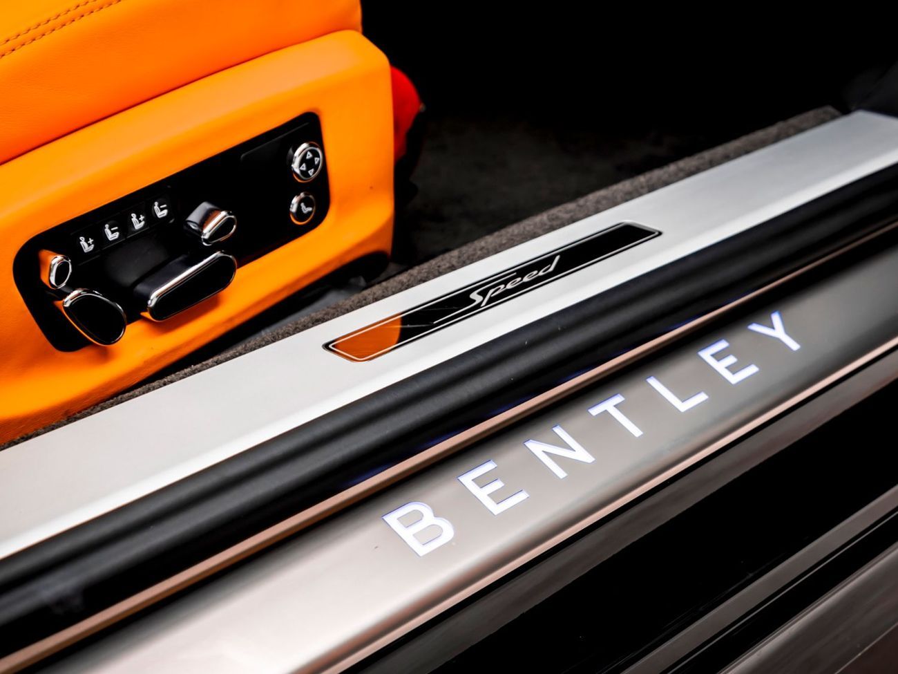 بنتلي كونتيننتال جي تي 6.0L W12 (626 HP)