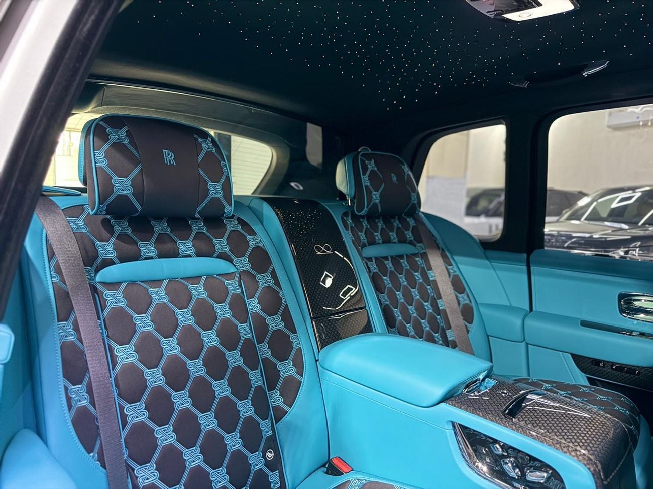 Rolls-Royce Cullinan Black Badge 2026 GUCCI Interior Brand New 0 KM