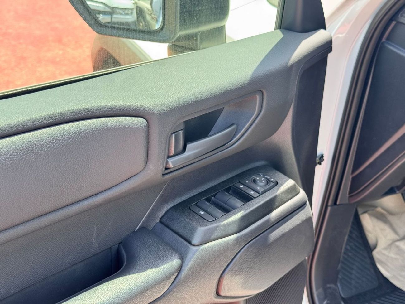 Toyota Prado TOYOTA PRADO TXL 2.8L DIESEL - A/T - 25YM - SUNROOF