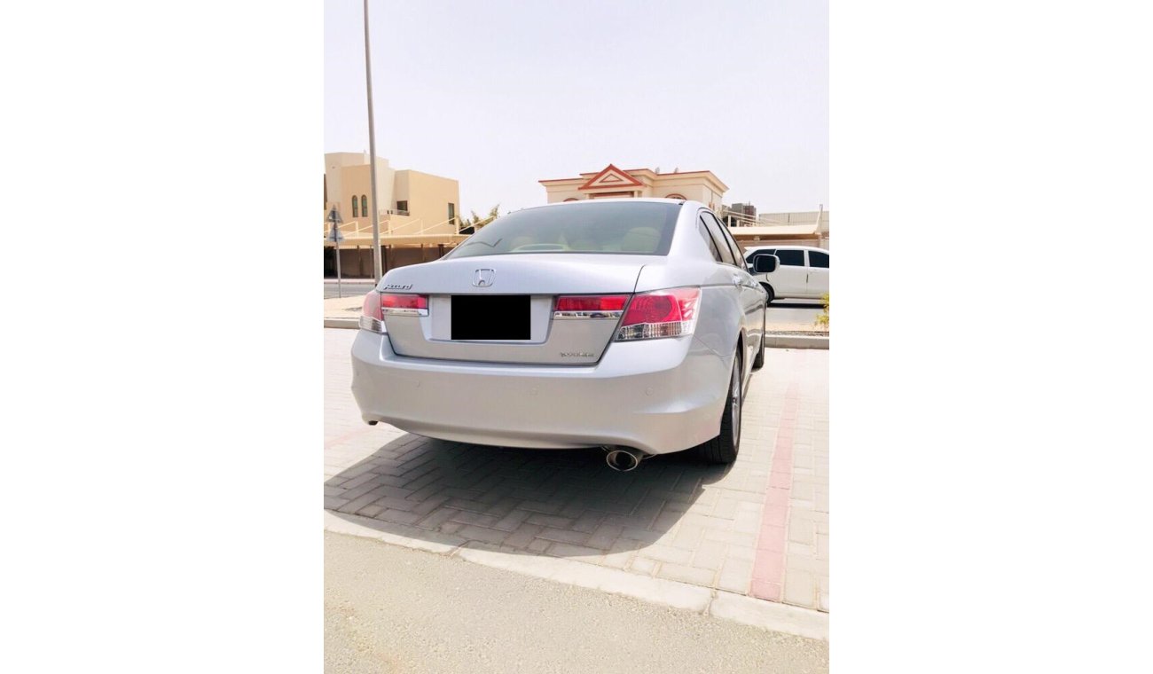 هوندا أكورد LOW MILEAGE 1075/-MONTHLY , 0% DOWN PAYMENT,FULL OPTION