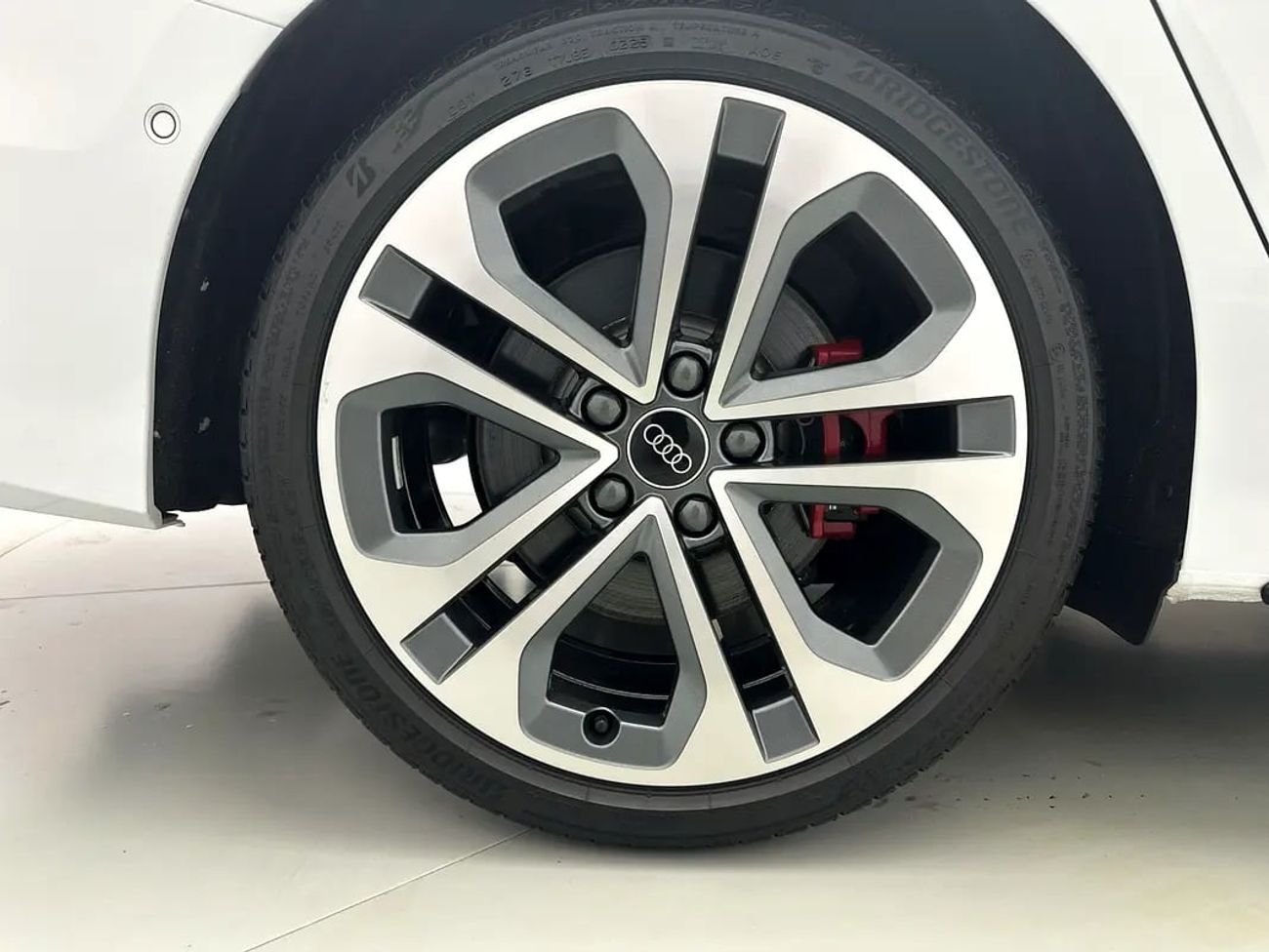 Audi S3 Sedan TFSI 333hp (Ref# 77722)