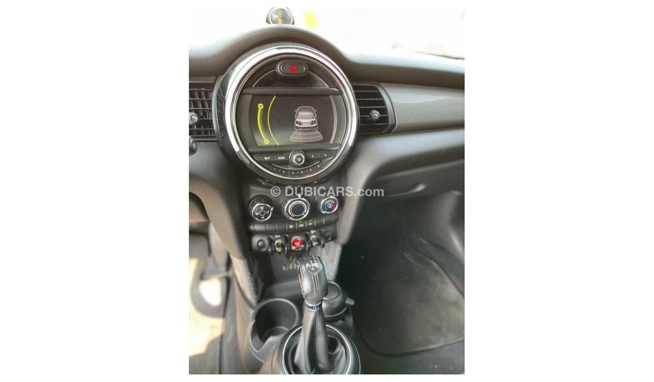 Mini Cooper 550/- P.M || Mini Cooper || GCC || 0 % D.P  Available || Well Maintained