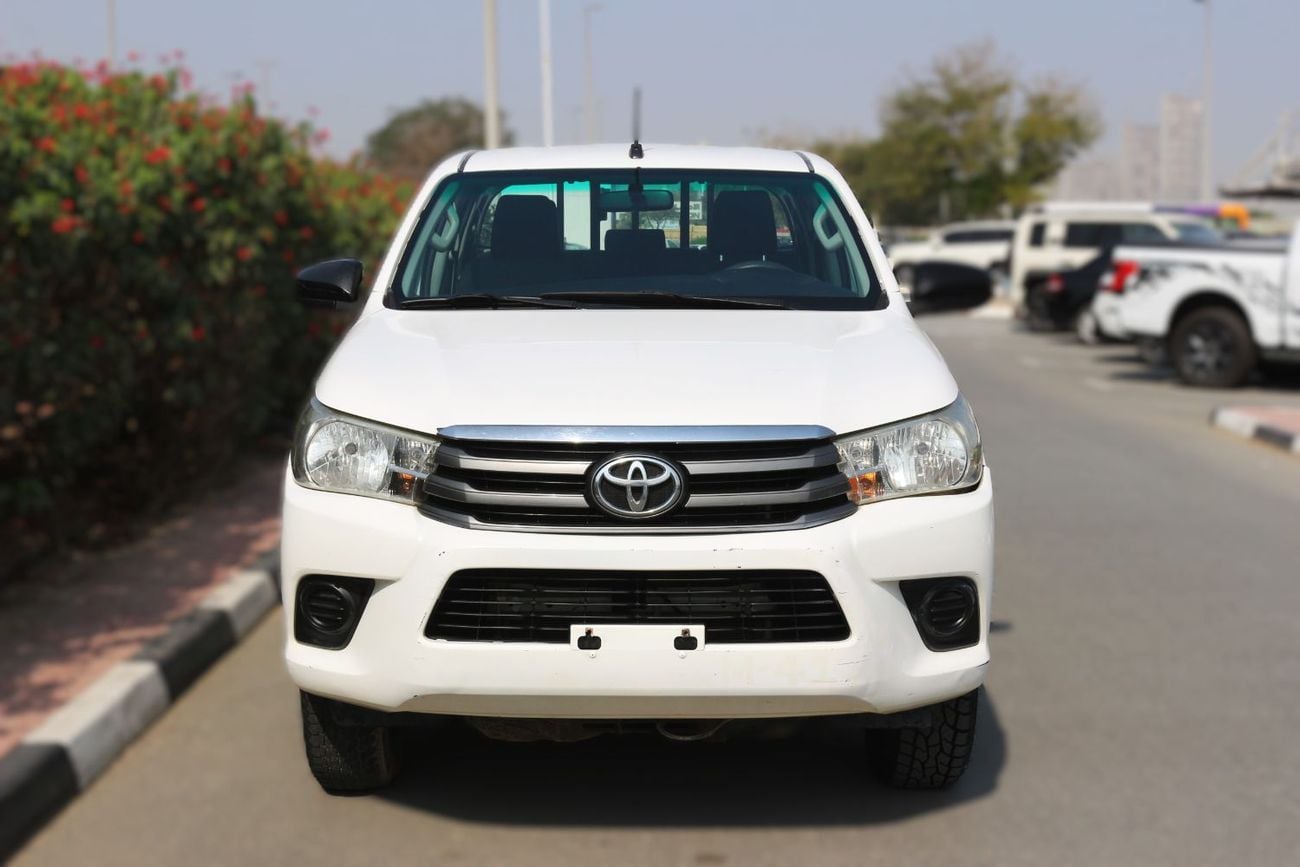 Toyota Hilux GL 2 2.4L 4WD