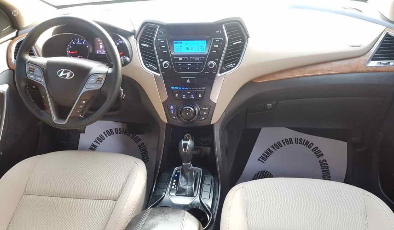 Hyundai Santa Fe fresh and imported and very clean inside out and ready to drive