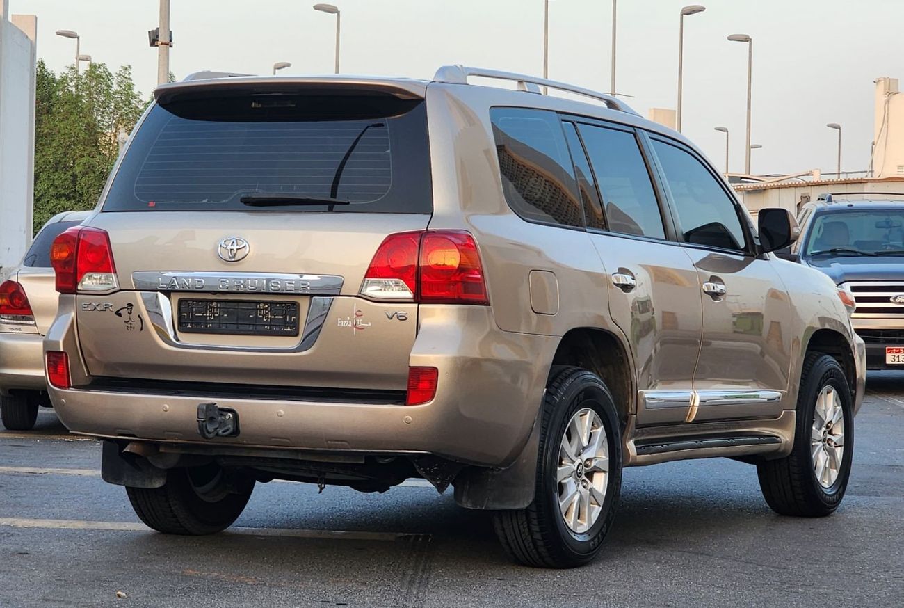 تويوتا لاند كروزر GXR