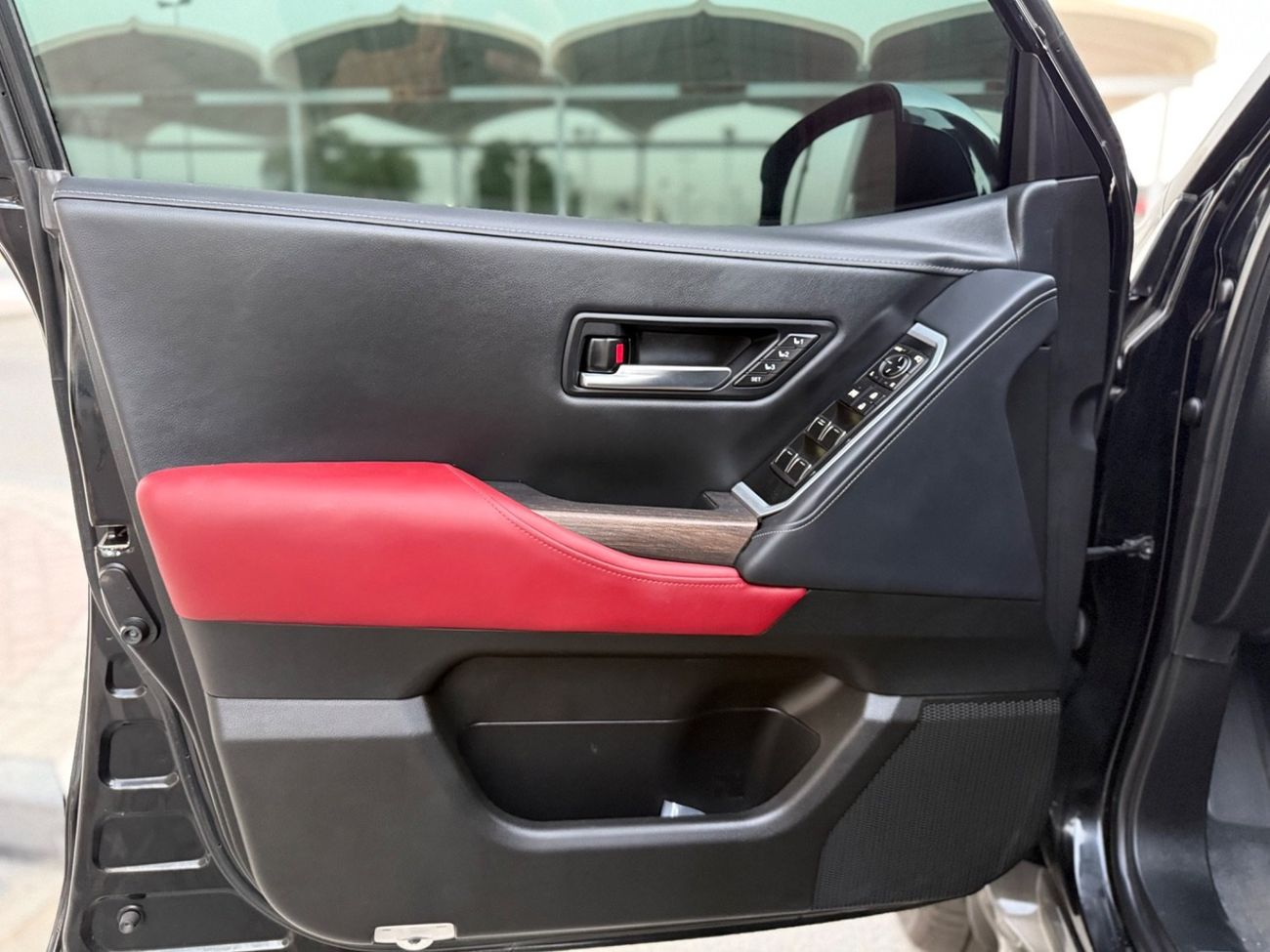 Toyota Land Cruiser GXR+ 4.0L