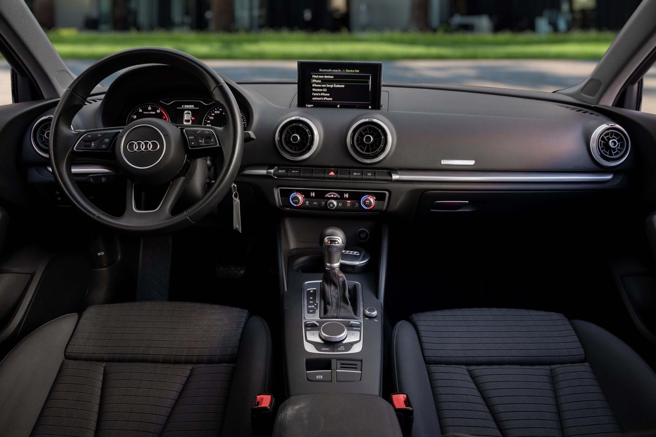 أودي A3 A3 30 TFSI | 1,175 P.M | 0% Downpayment | A3 30 TFSI | LOW KM! | WARRANTY!