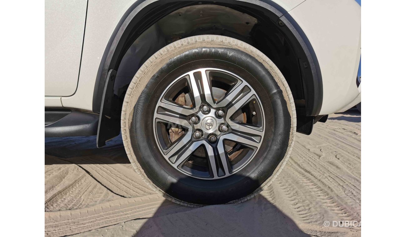 Toyota Fortuner 2.7L PETROL, 17" ALLOY RIMS, KEY START, CRUISE CONTROL (CODE # TFEXR01)