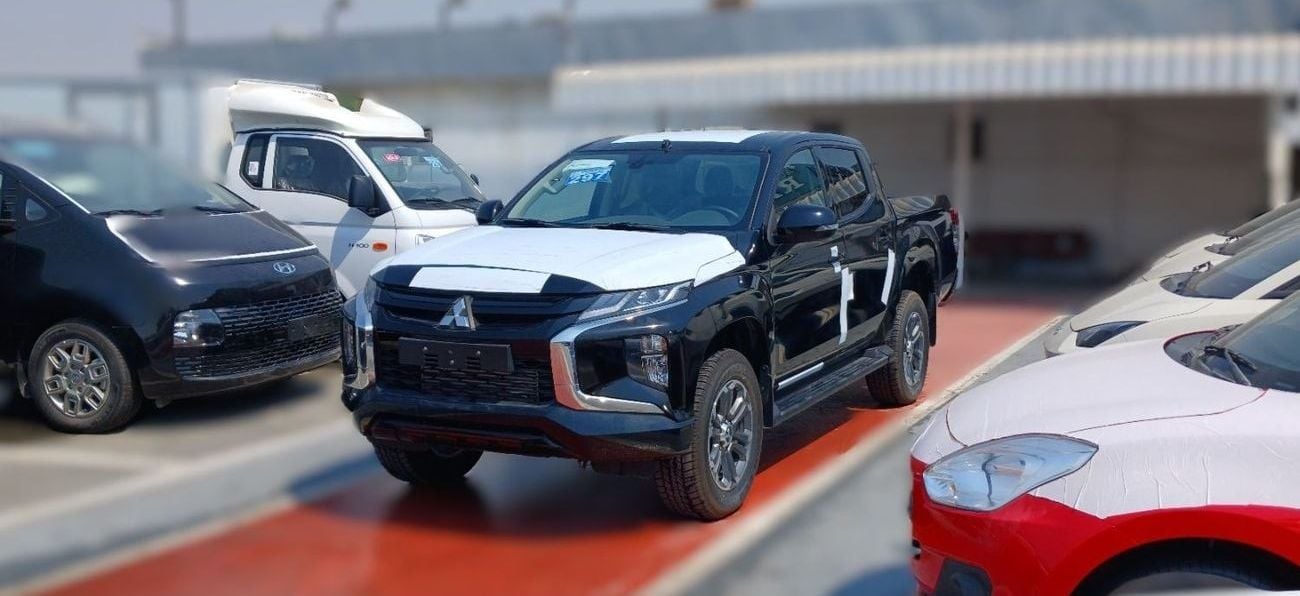 ميتسوبيشي L200 Mitsubishi L200 2.4L Diesel AT 4x4 DC 2023YM