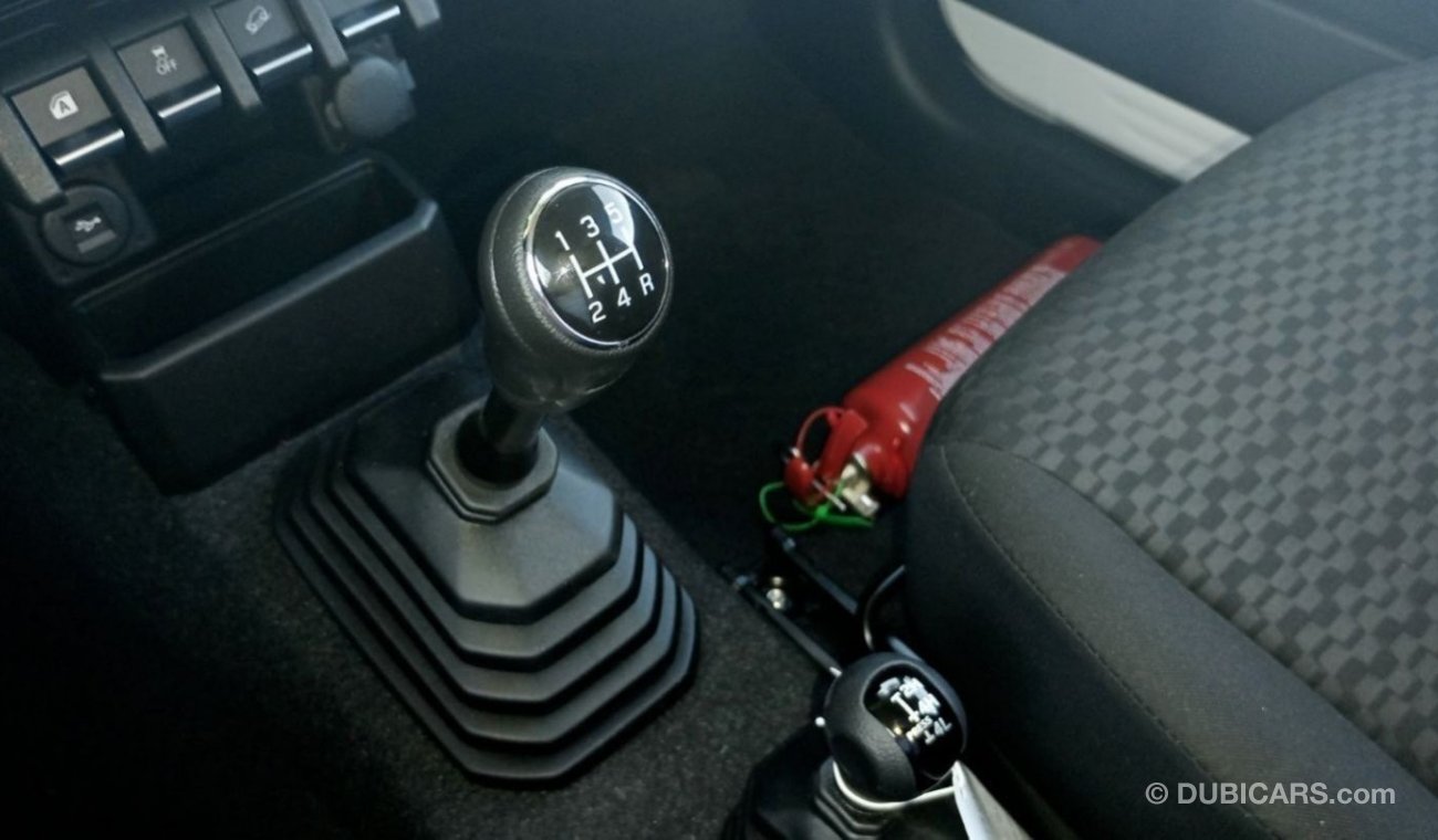 Suzuki Jimny GCC Brand New Manual Transmission