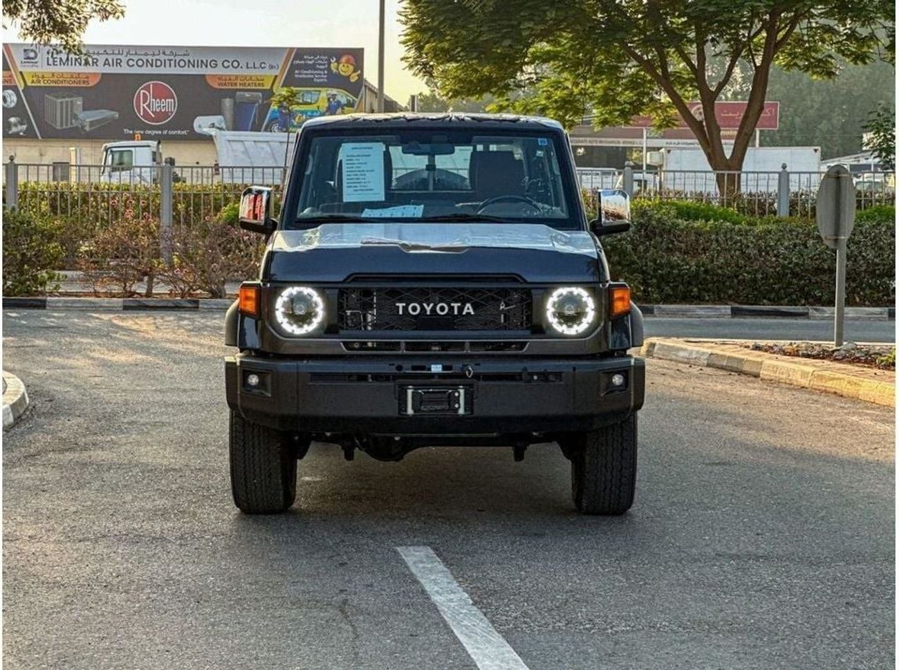 Toyota Land Cruiser Pick Up 2024 TOYOTA LAND CRUISER LC79 / DIESEL 2.8L / 4X4 A/T /GCC SPEC / EXPORT ONLY