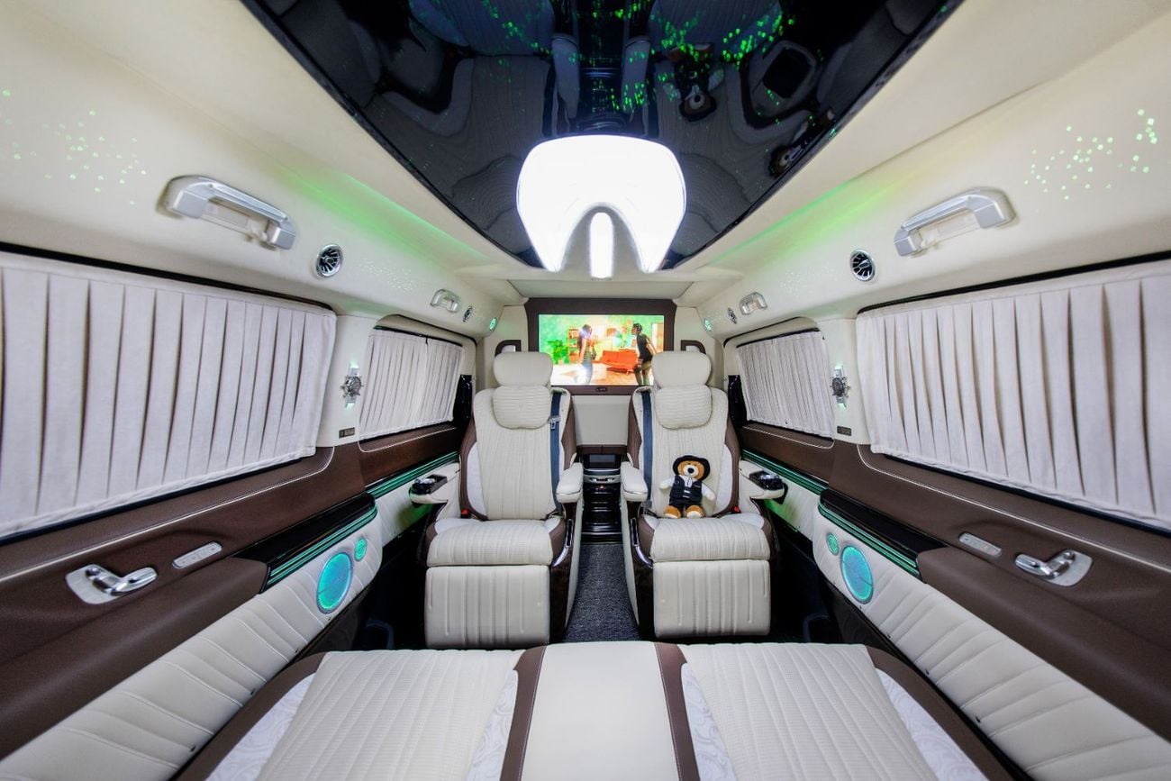 Mercedes Benz V300 1 of 28 Magellan Edition based on a Yacht | By Limgene