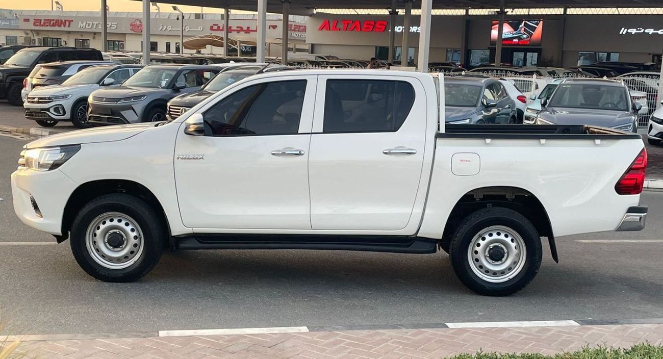 Toyota Hilux 2021 Toyota Hilux SR5 2.7L V4 - Automatic 4x4 AWD - Door Auto - Patrol Fuel - Side Step -