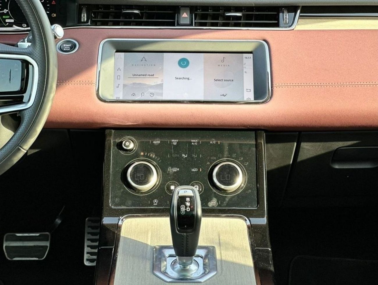 Land Rover Range Rover Evoque LAND ROVER EVOQUE P300e 2022