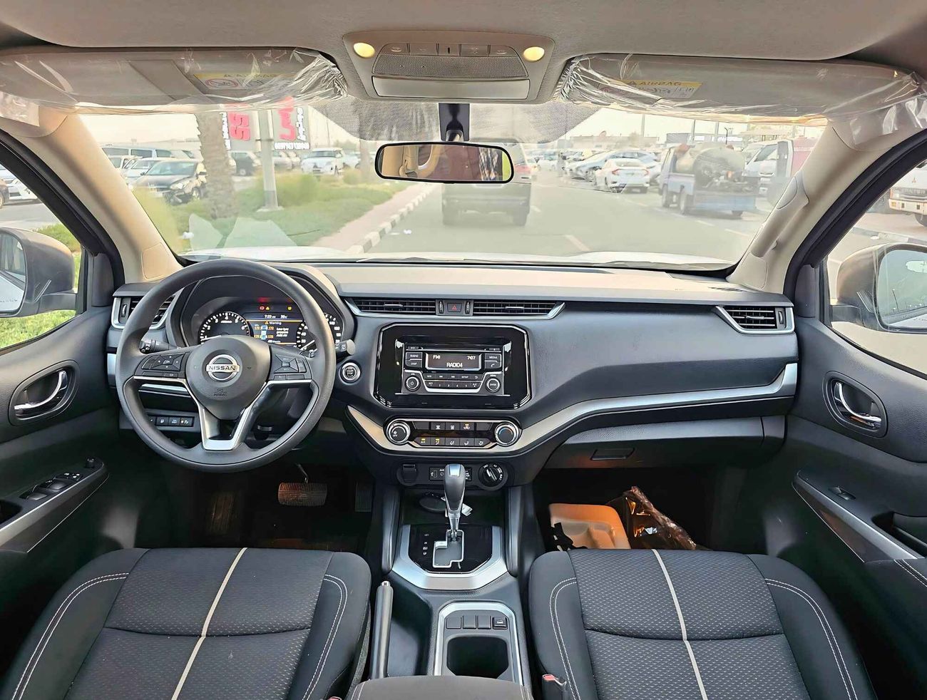 Nissan XTerra SE, 2.5L V4 , PETROL, A/T, PUSH START, 7SEATS, 4WD (CODE # 68045)