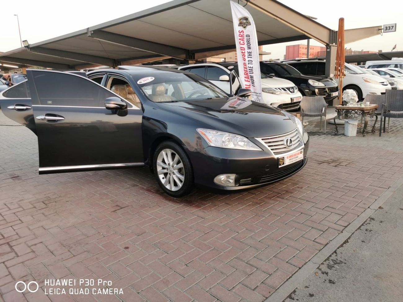 لكزس ES 350 ممتازة من الداخل و الخارج