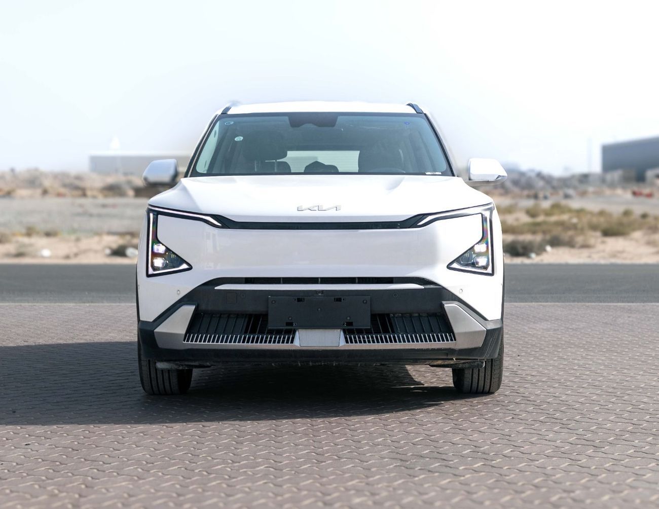 كيا EV5 2024 KIA EV5 LAND 530 - White inside Grey & Black | Export Only