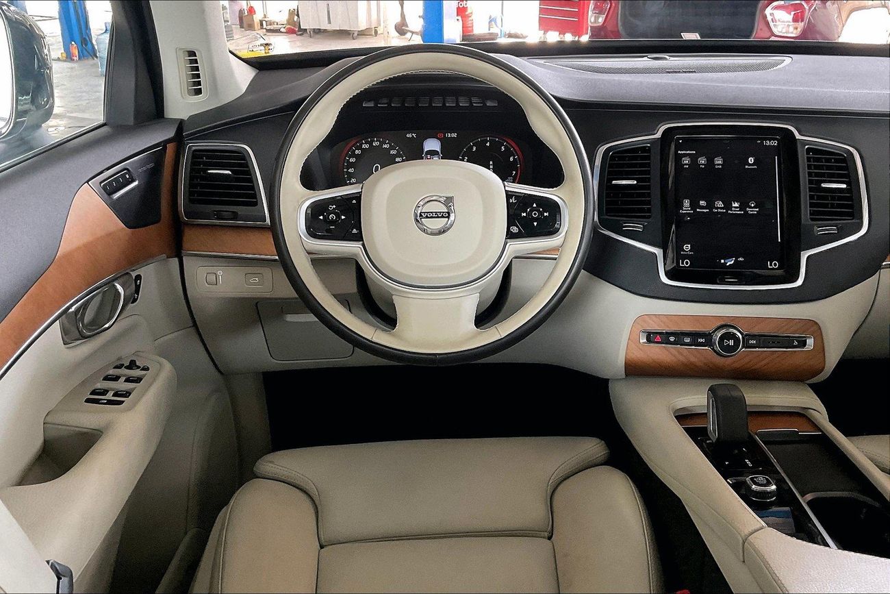 فولفو XC 90 B5 Momentum | شامل الضمان | 0 ﺪﻔﻋﺓ ﺃﻮﻟﻯ