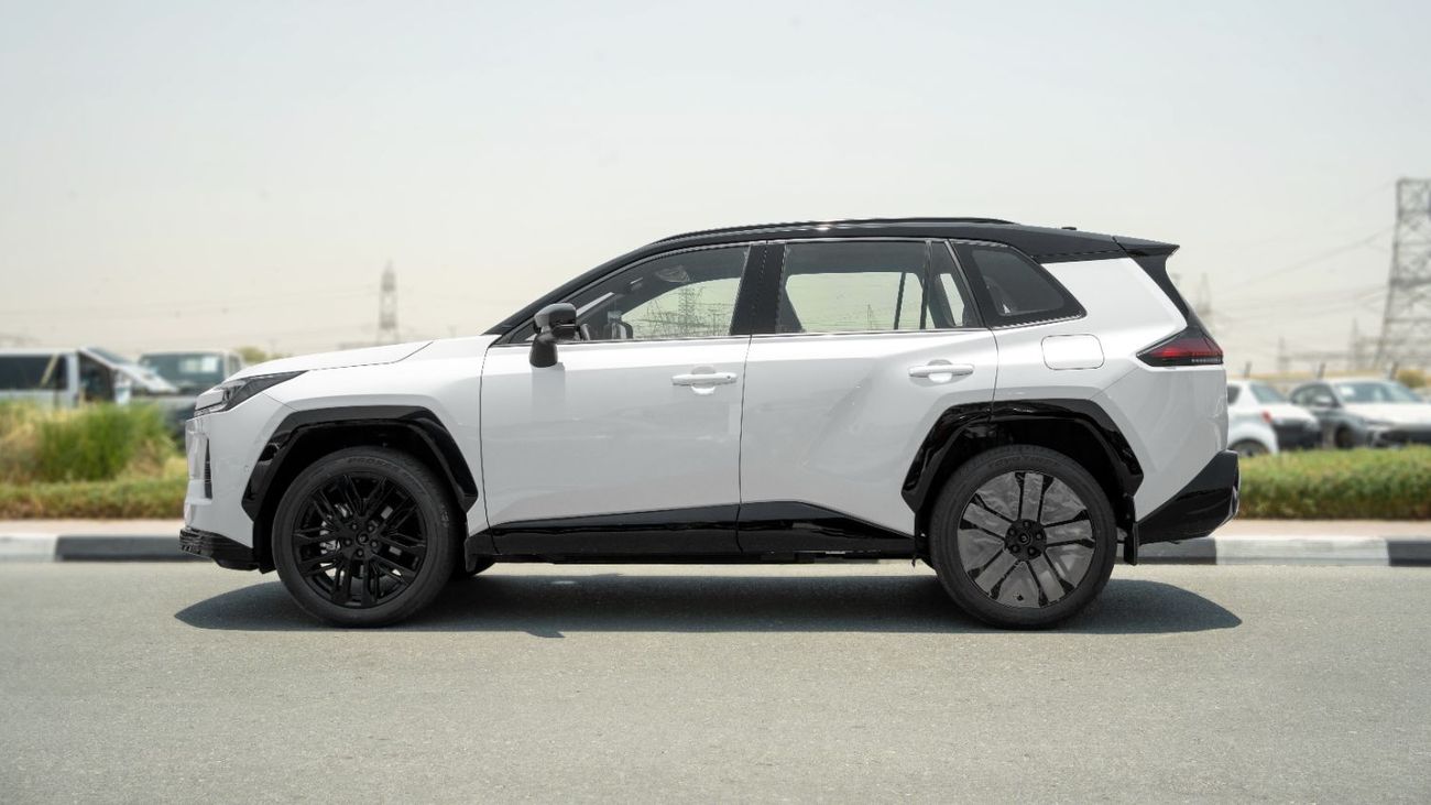 تويوتا راف ٤ 2026 Toyota Rav4 XSE 2.5L AT Hybrid (White-Black)