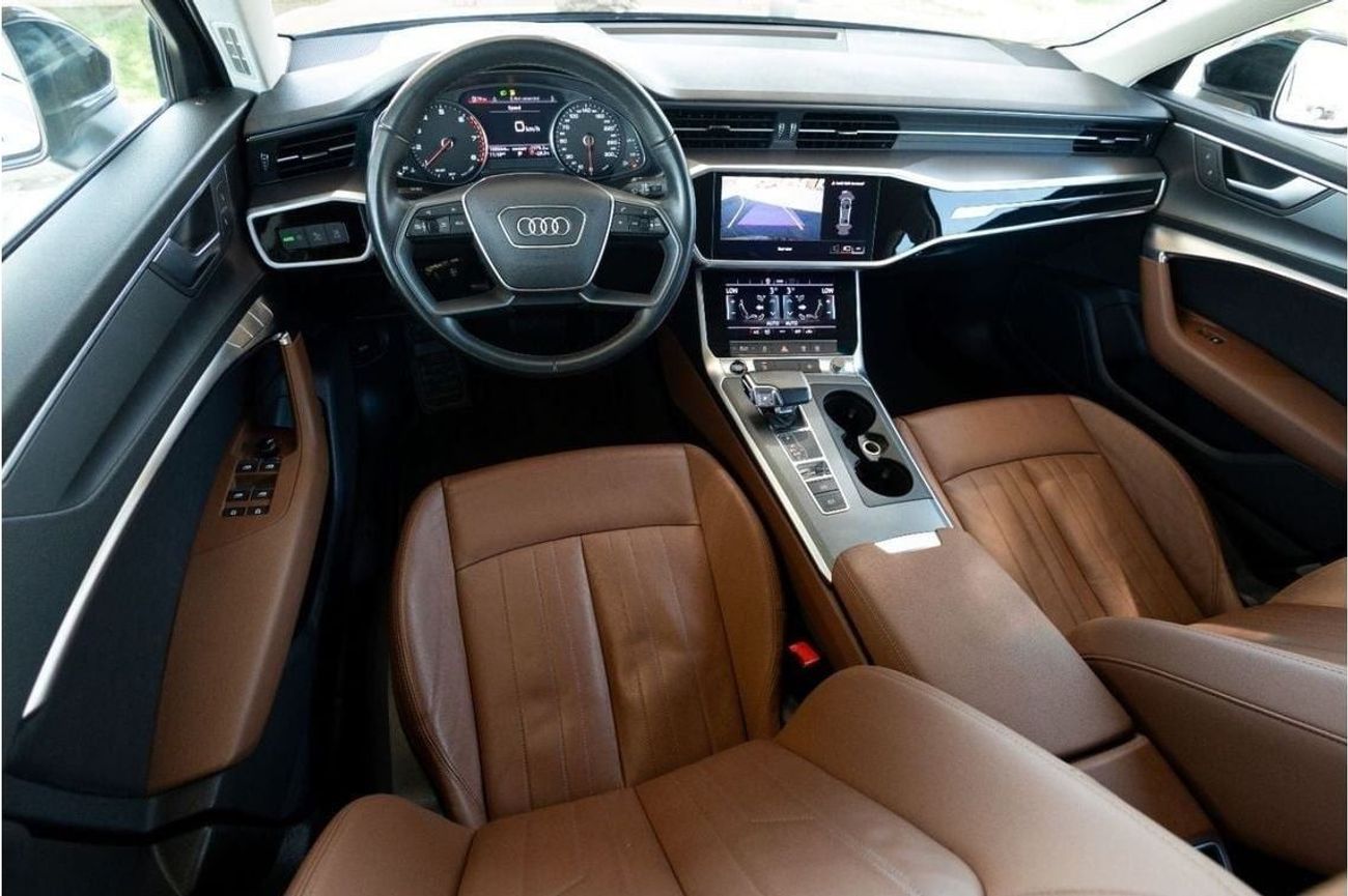 أودي A6 40 TFSI 2.0L Audi A6 40TFSI 2022 GCC under Warranty with Flexible Down-Payment.