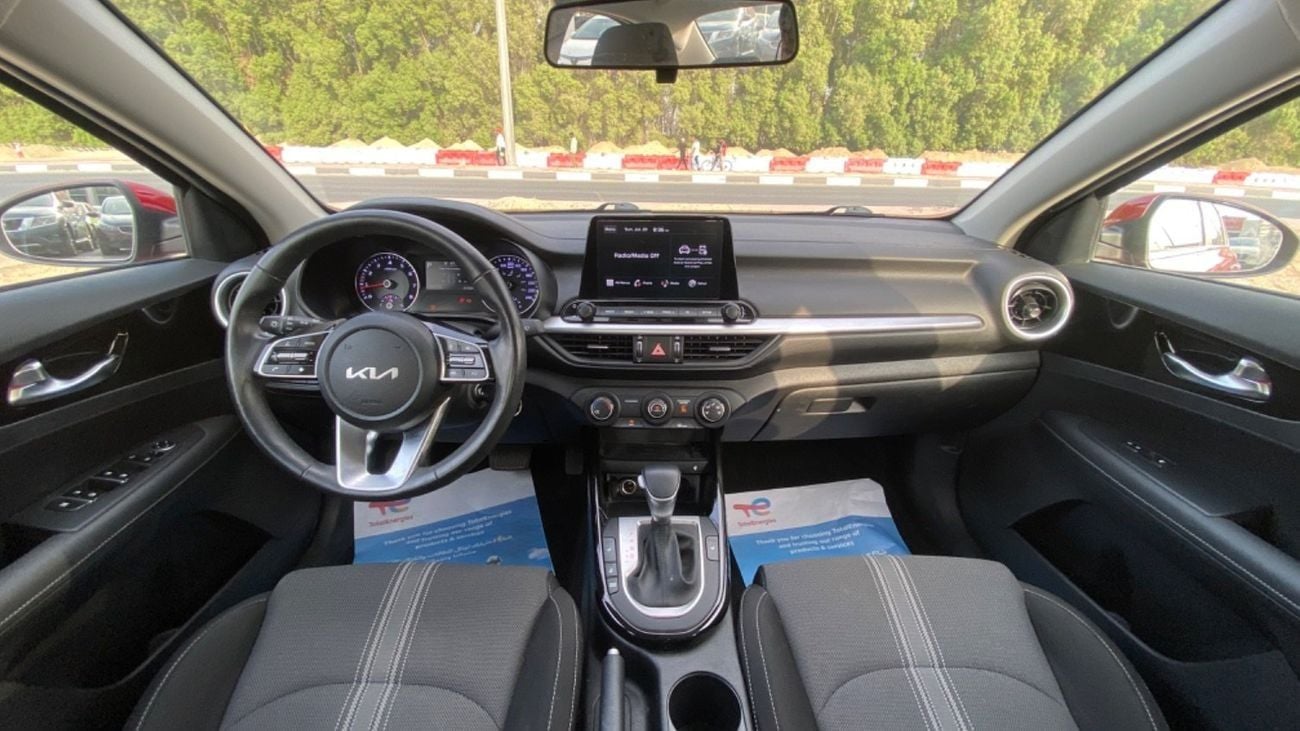 Kia Forte GT LINE (NON GCC) 2.0L V4