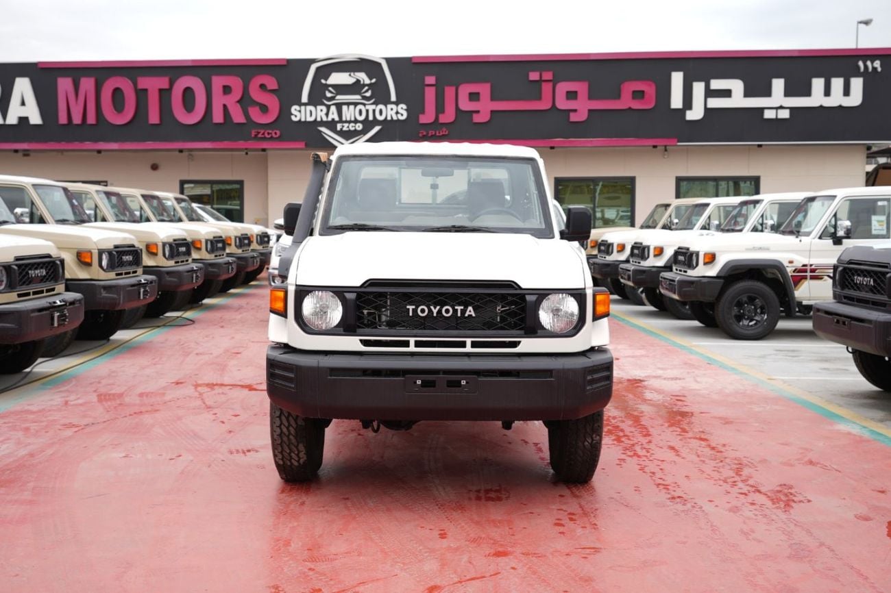 Toyota Land Cruiser Pick Up TOYOTA LC79 PICK-UP Single Cabin 2.8L 4-cylinder M/T MY25 Basic