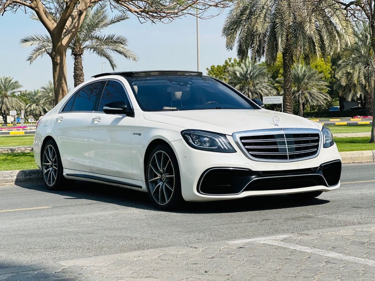 مرسيدس بنز S 550 MERCEDES S550 MODEL 2015 KIT 63 MODEL 2020 FULL OPTION