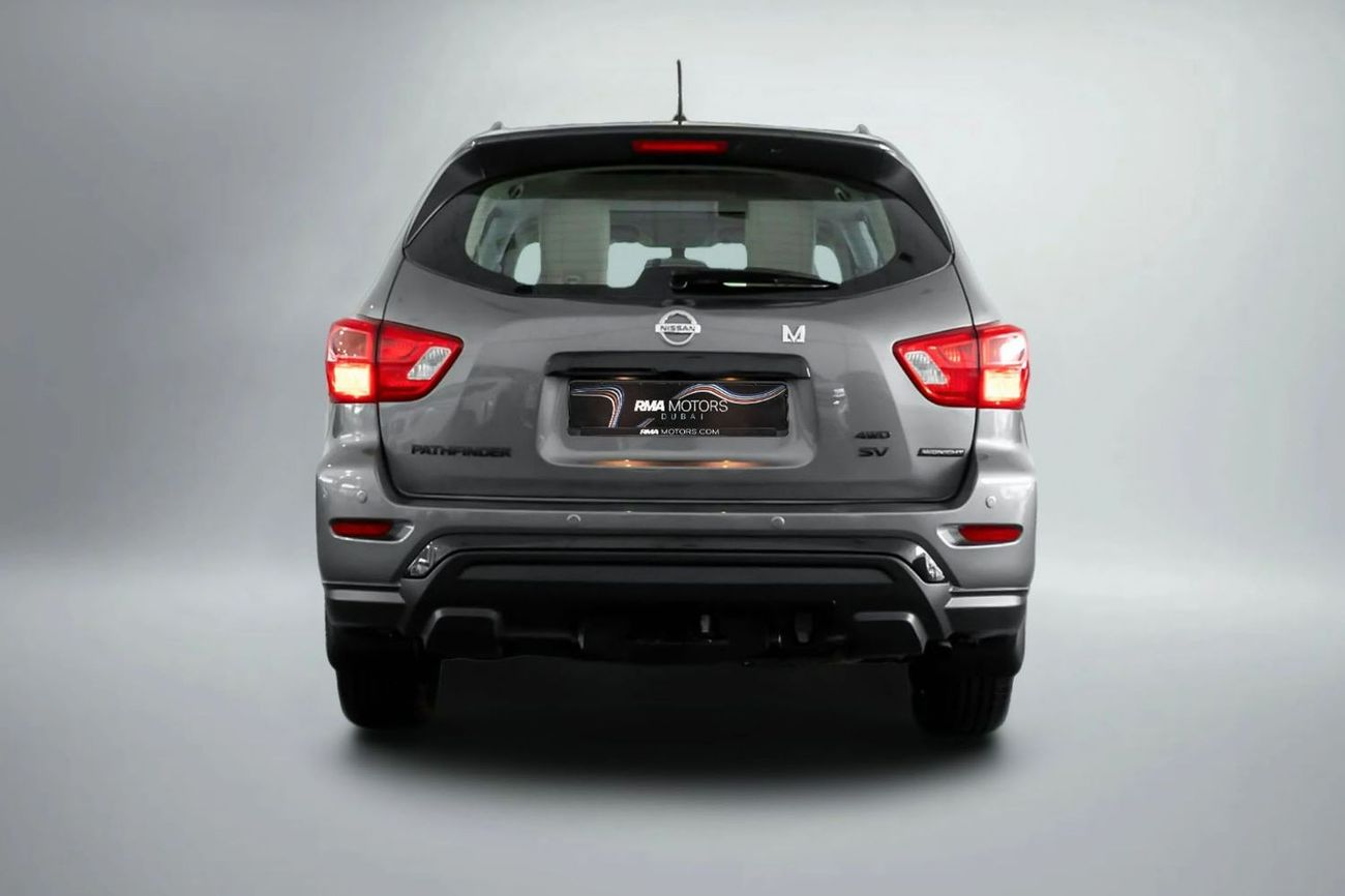 Nissan Pathfinder Midnight Edition 3.5L