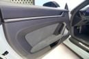 بورش 911 CARRERA GTS CABRIOLET T-HYBRID