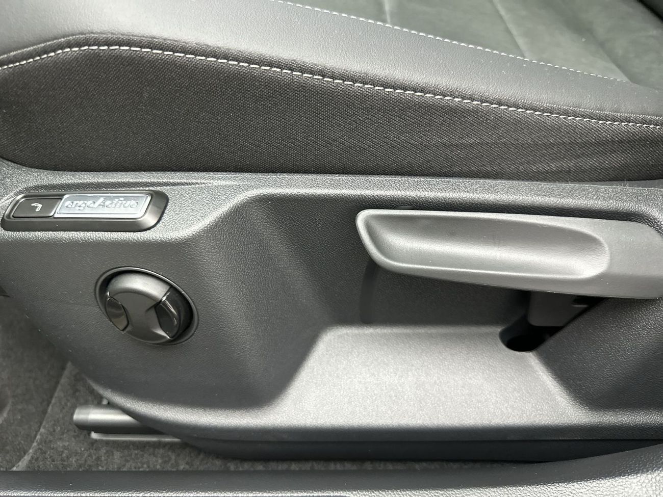 Volkswagen T ROC Style 1.4L (Ref#36467)