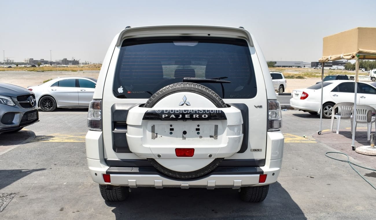 Mitsubishi Pajero GLS