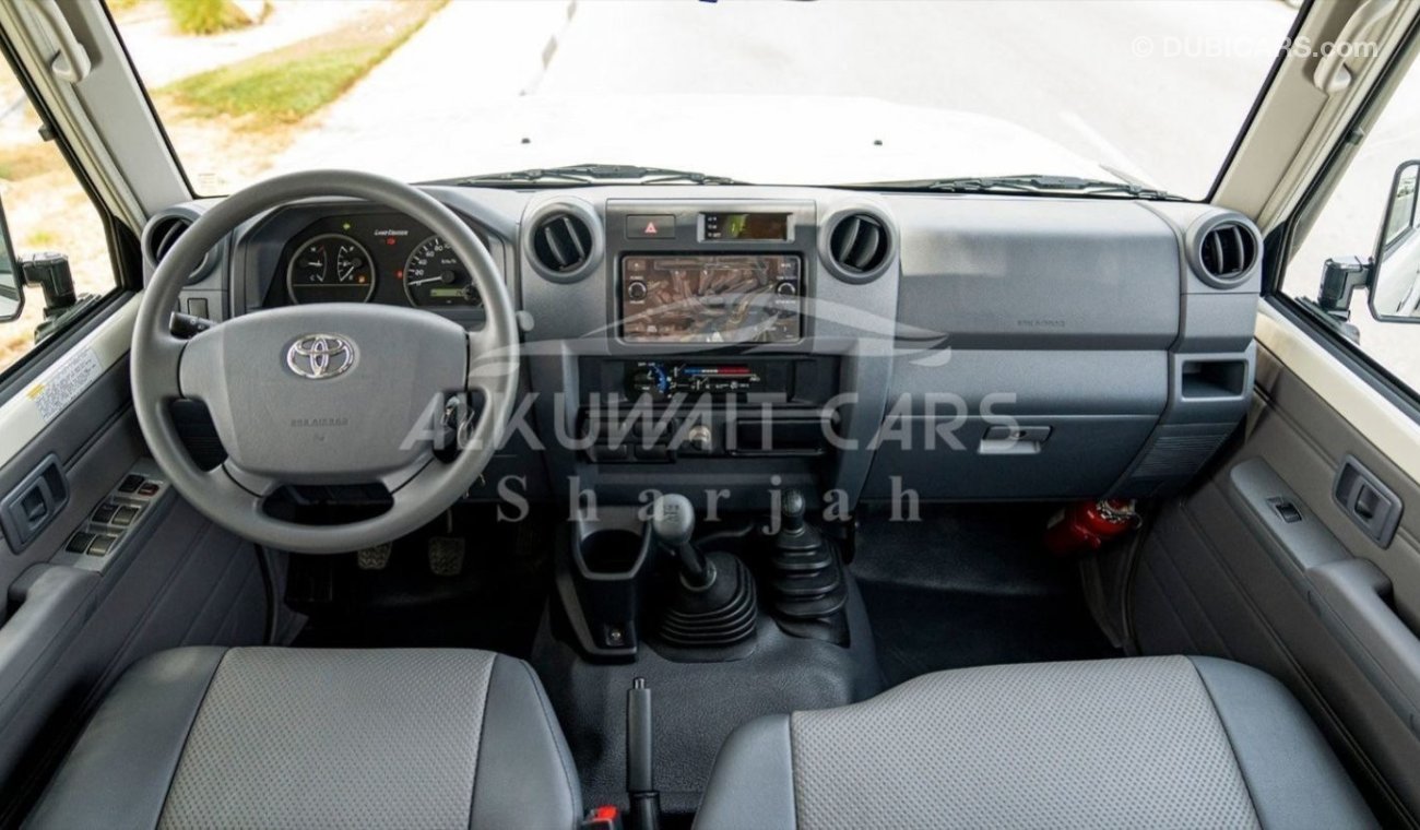 Toyota Land Cruiser Pick Up TOYOTA LAND CRUISER LC79DC 4.0P MT MY2023