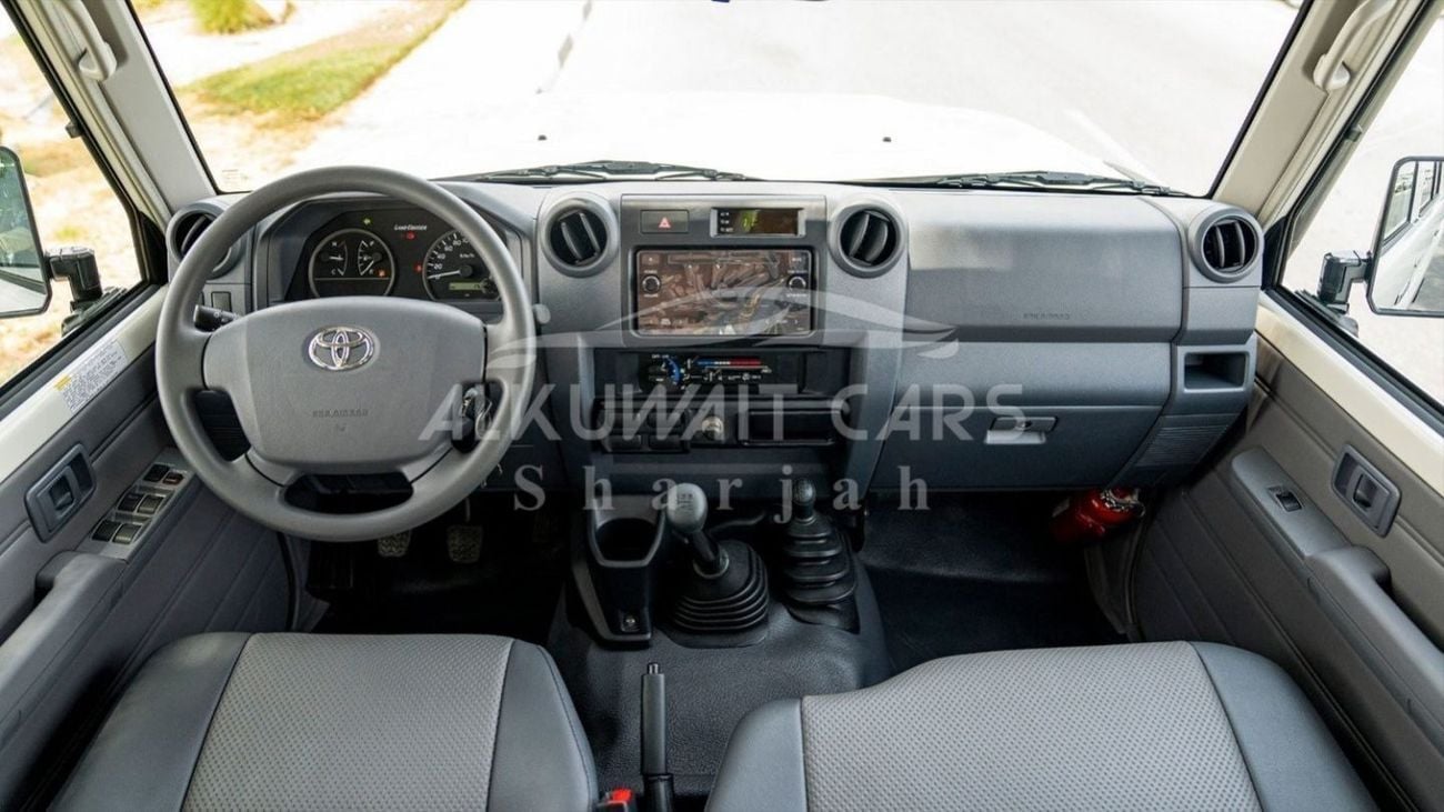 Toyota Land Cruiser Pick Up TOYOTA LAND CRUISER LC79DC 4.0P MT MY2023
