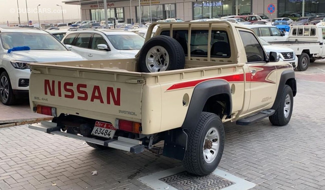 Nissan Patrol Pickup gear normal full option