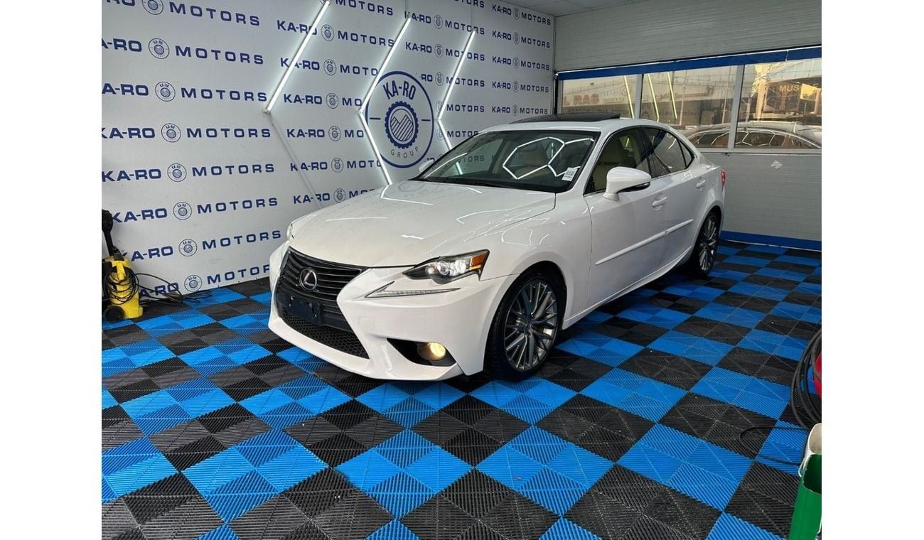 Used Lexus IS250 Platinum 2.5L 2014 for sale in Dubai - 828007