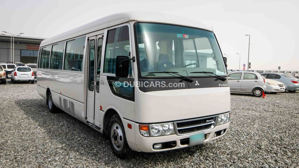 Mitsubishi fuso rosa