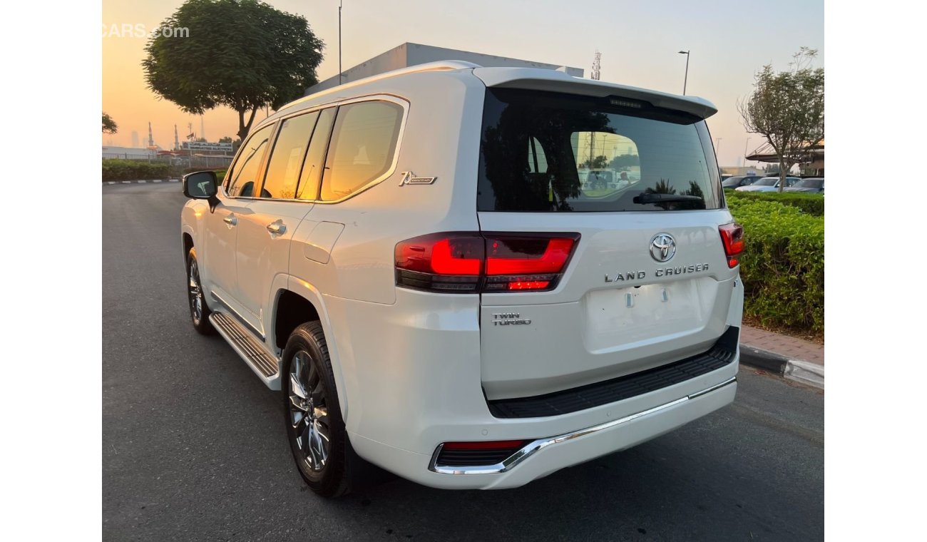 Toyota Land Cruiser LC300 VX 3.5L TWIN TURBO
