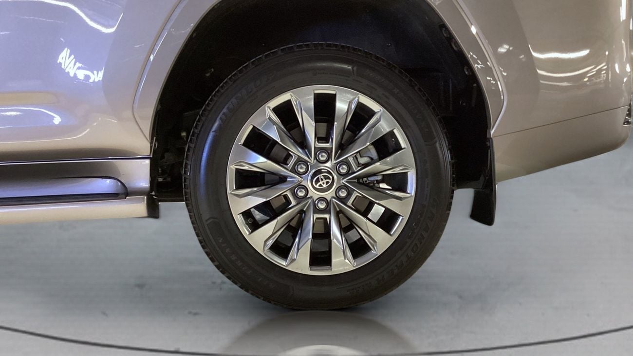 تويوتا لاند كروزر GXR | upto AED 20,000 Ramadan Discount | شامل الضمان | 0 ﺪﻔﻋﺓ ﺃﻮﻟﻯ