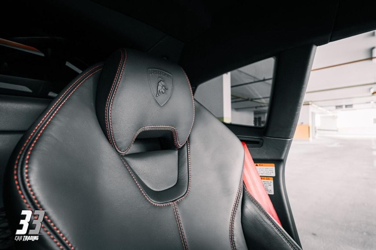 Lamborghini Huracan coupe