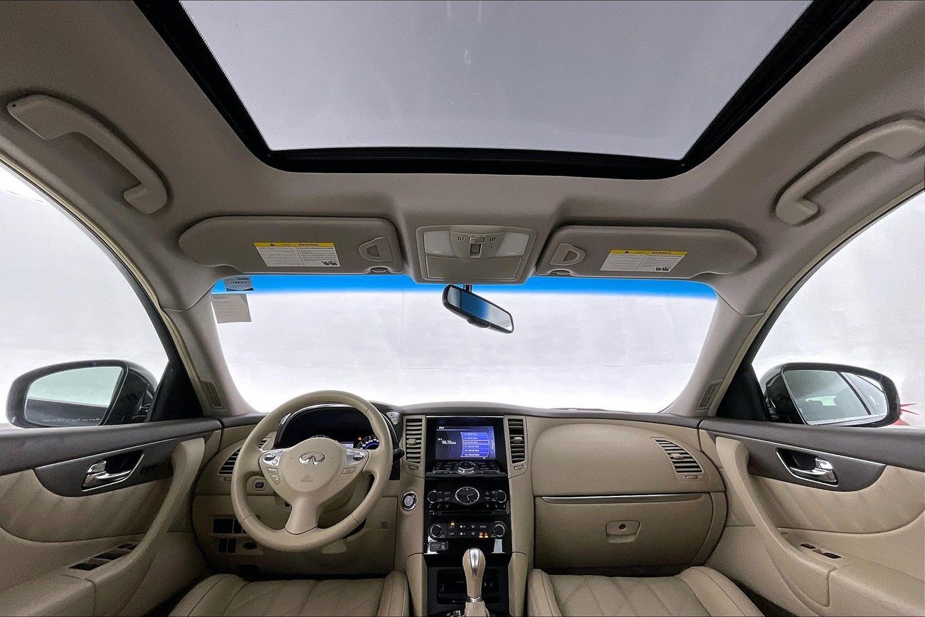 Infiniti QX70 Luxury / Luxe Sensory | Guaranteed Warranty | 0 Down Payment