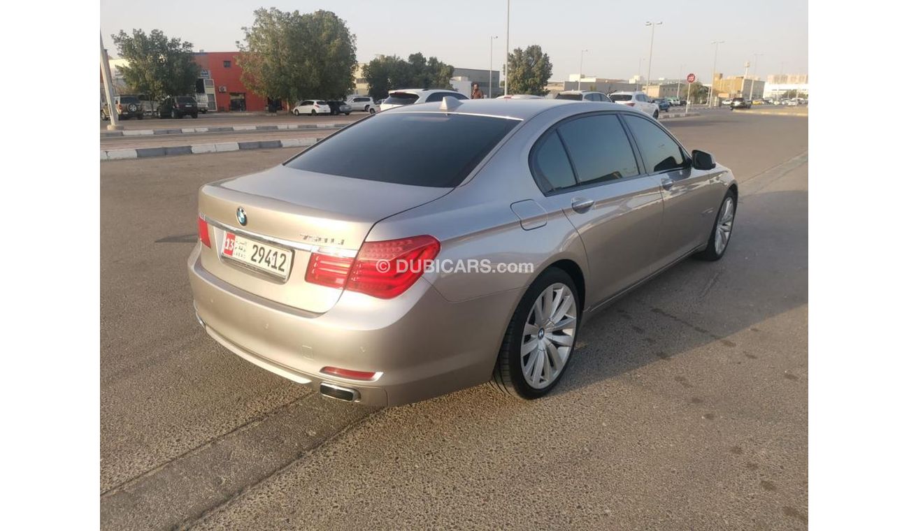 BMW 750Li IL