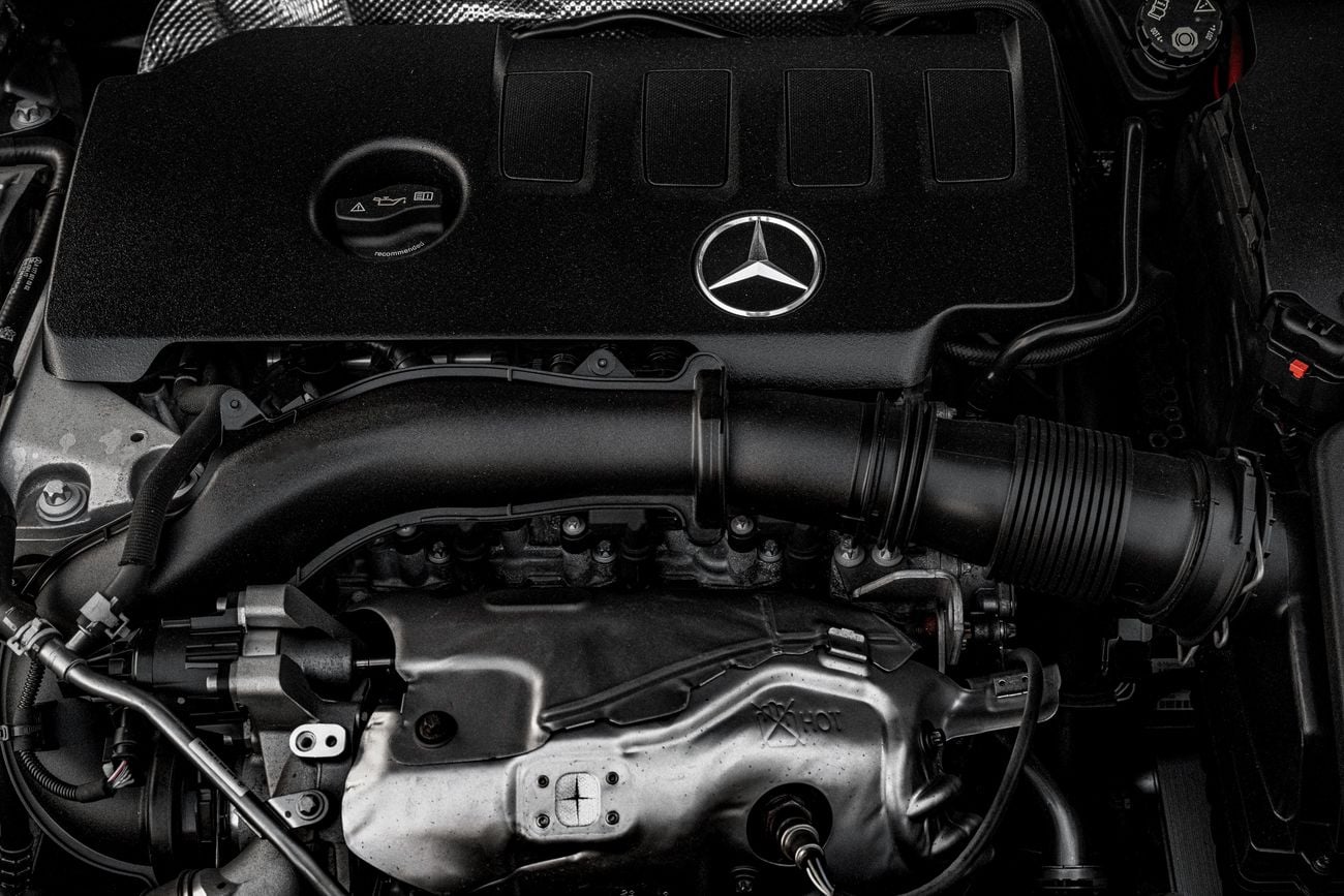 Mercedes Benz CLA250 CLA 250 AMG | 2,742 P.M | 0% Downpayment | 2028 GARGASH WARRANTY!