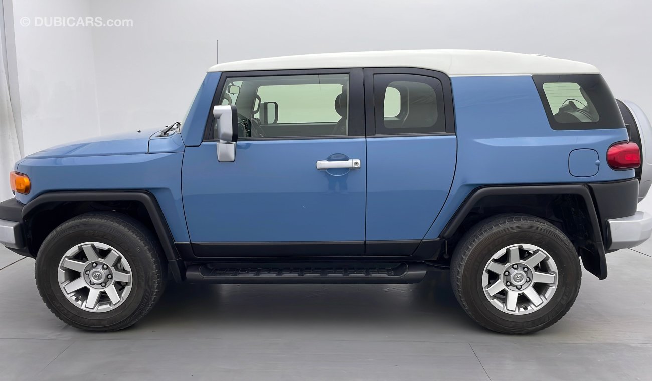 Toyota FJ Cruiser EXR 4 | Under Warranty | Inspected on 150+ parameters