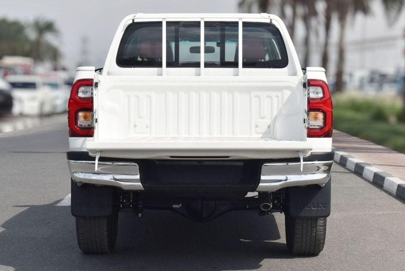 تويوتا هيلوكس SGLX Toyota Hilux 2.7L Petrol A/T 4x4 2025