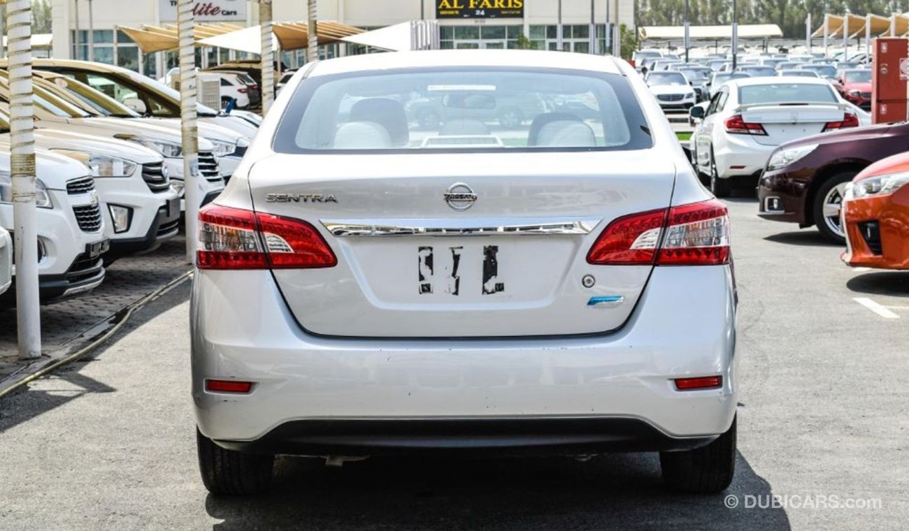 Nissan Sentra ACCIDENTS FREE / ORIGINAL PAINT - PERFECT CONDITION INSIDE OUT