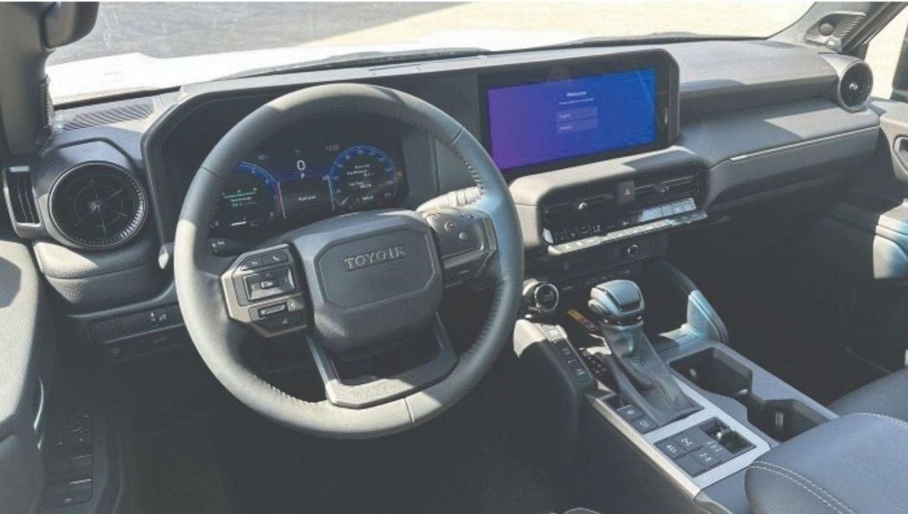 Toyota Prado Toyota Prado LUXURY2.4 Petrol 2025