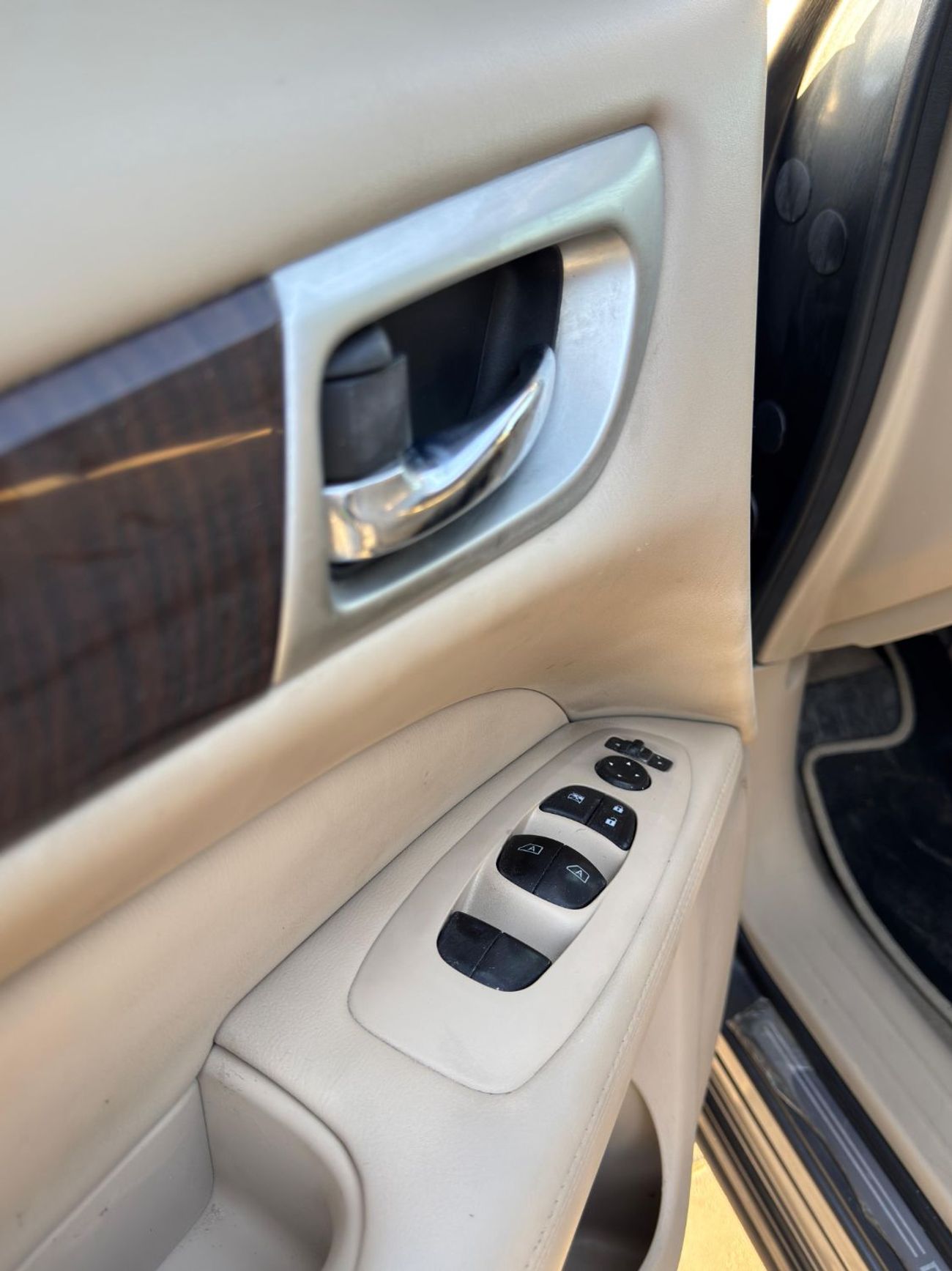 نيسان باثفايندر Platinum 3.5L