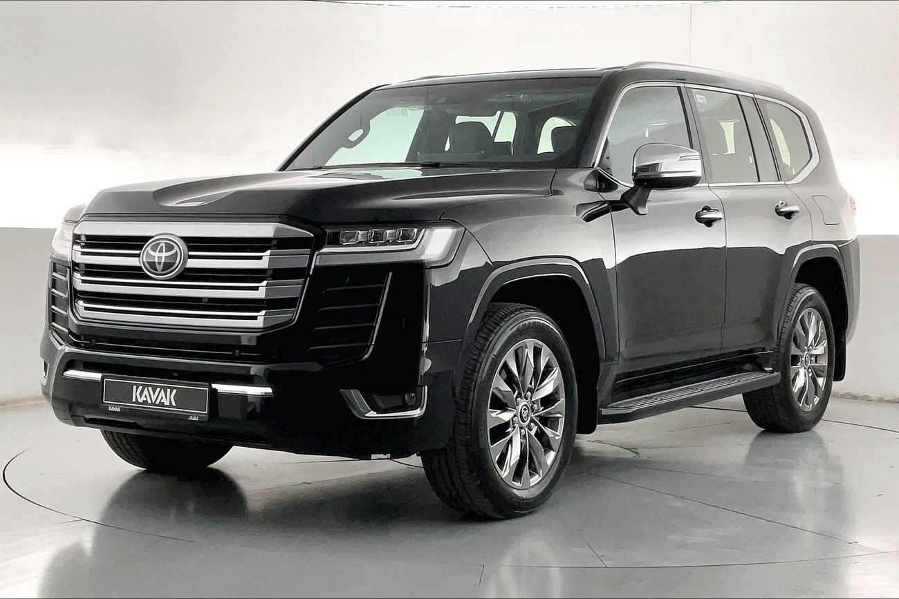 تويوتا لاند كروزر VXR | سنة ضمان مجانية | 0 دفعة أولى | سياسة الإعادة بعد 7 أيام