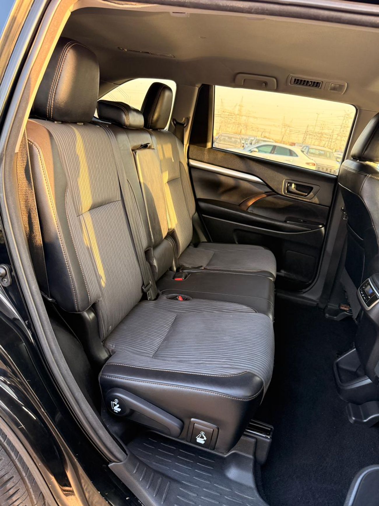 Toyota Highlander Highlander 2016